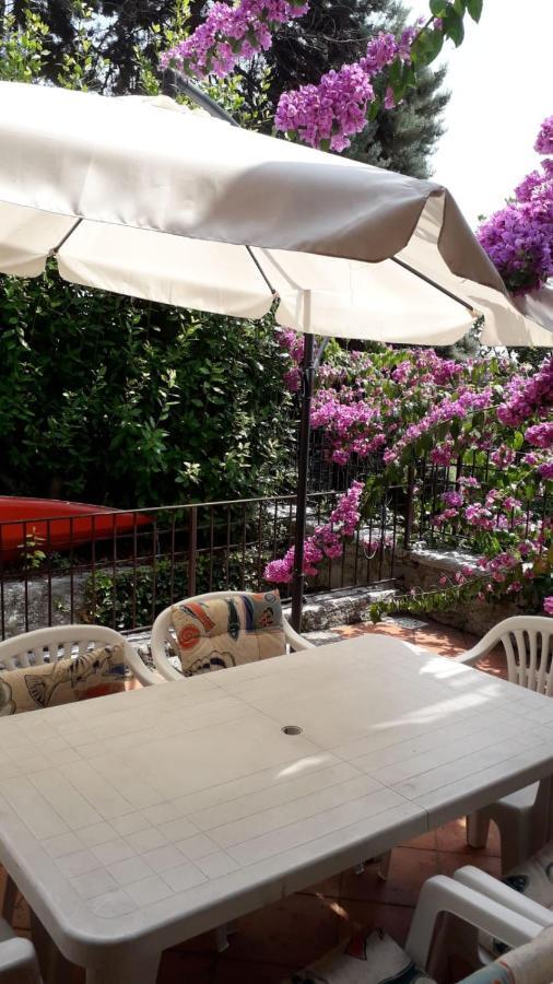 Holiday House Camillina سالو المظهر الخارجي الصورة